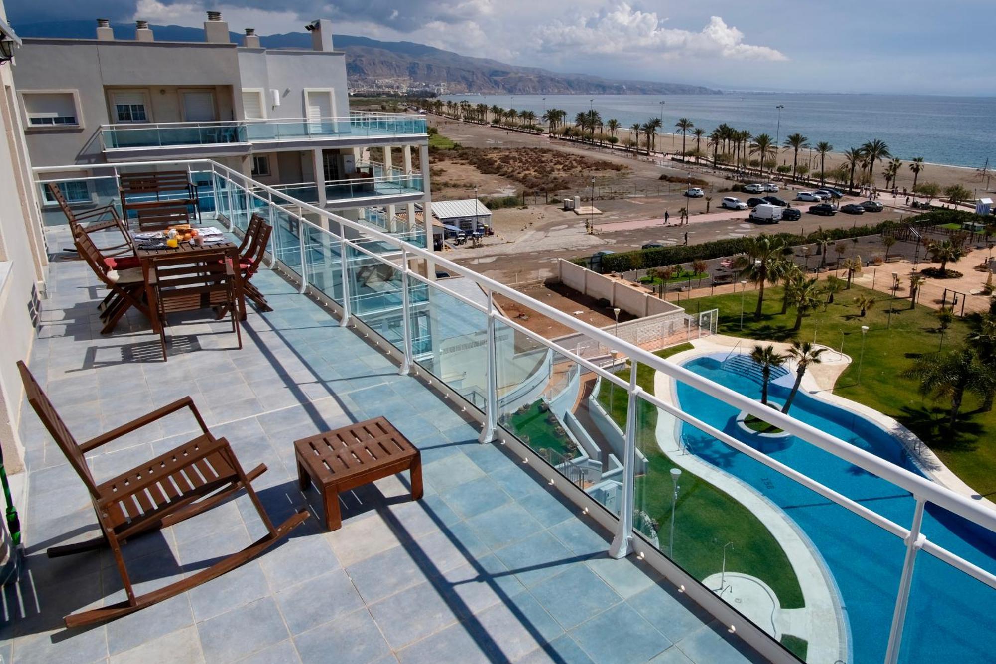 Seafront Penthouse Almeria Roquetas de Mar Exterior photo